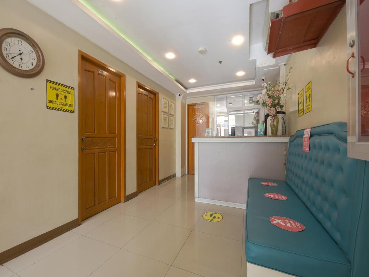 Paranaque City Oyo 783 Freemont Place מראה חיצוני תמונה