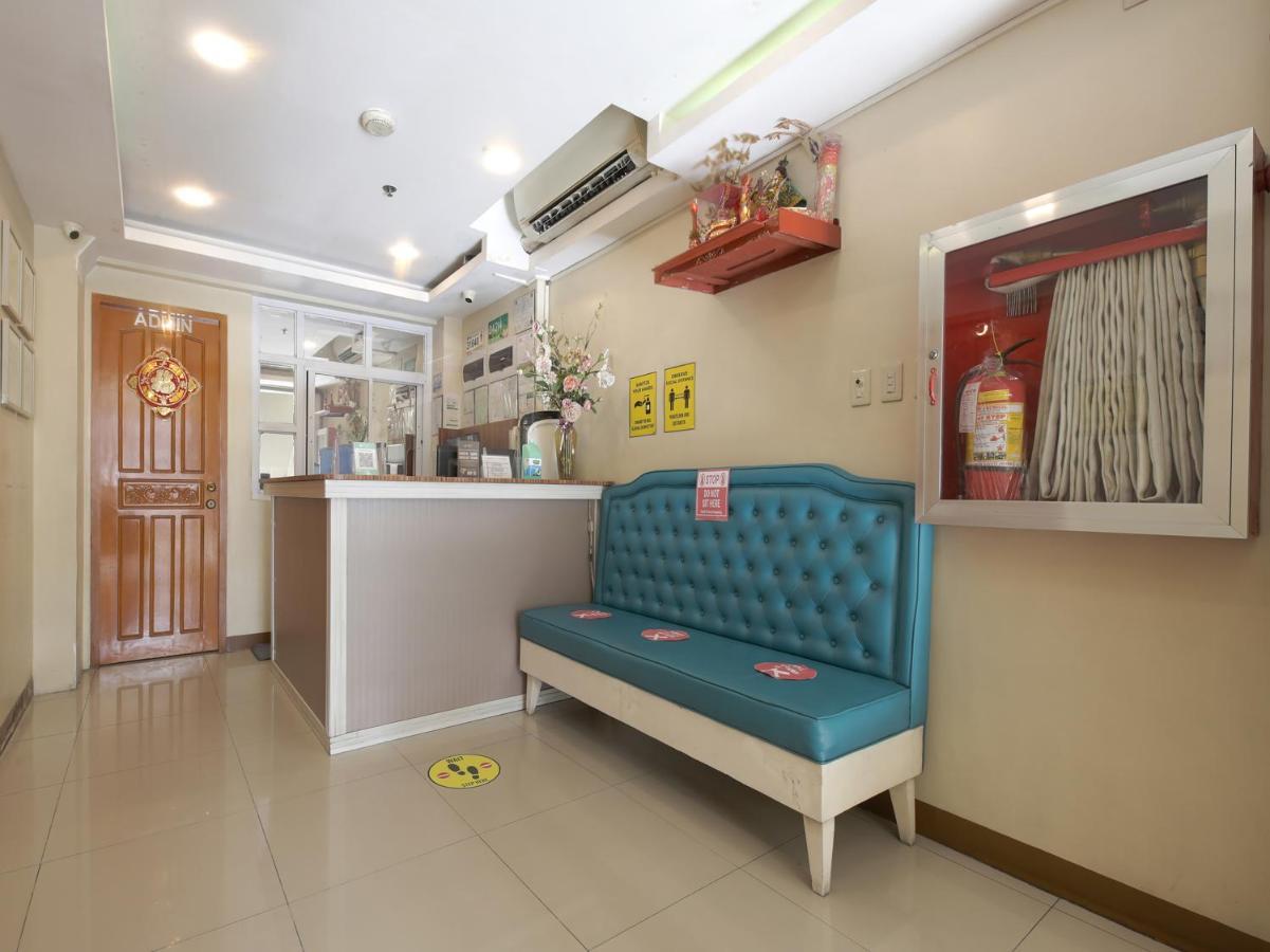 Paranaque City Oyo 783 Freemont Place מראה חיצוני תמונה