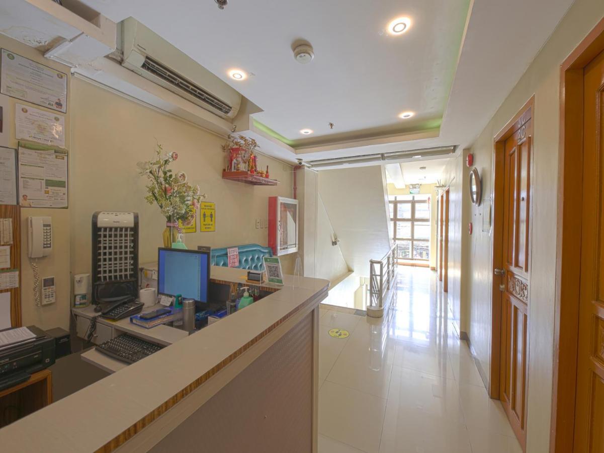 Paranaque City Oyo 783 Freemont Place מראה חיצוני תמונה